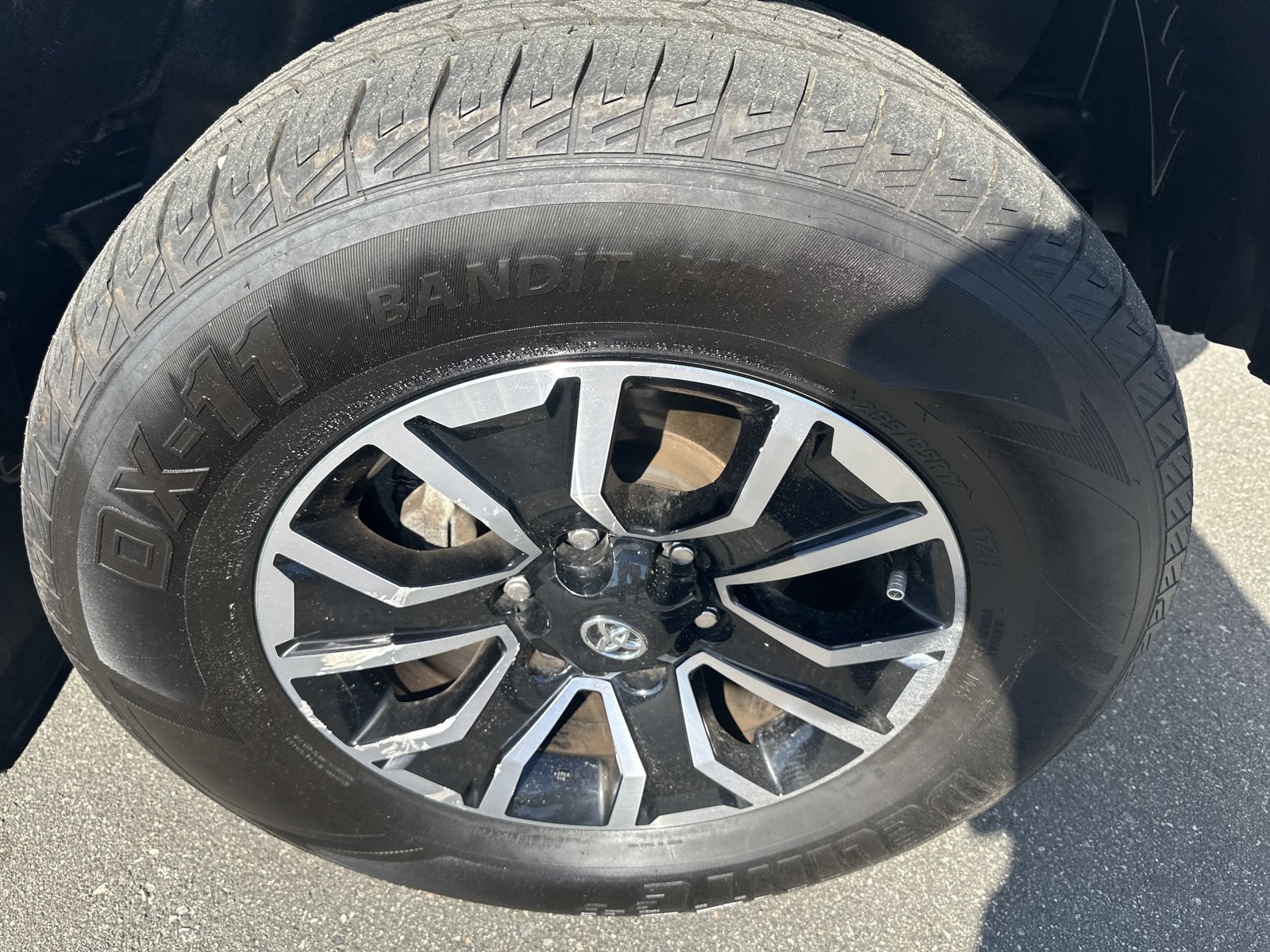 Used 2021 Toyota Tacoma TRD Sport AWD/4WD image 32