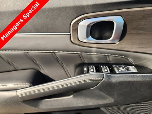 New 2025 Kia Sorento SX image 16