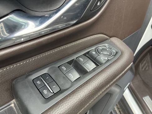 Used 2021 GMC Yukon Denali w/ Denali Ultimate Package image 12