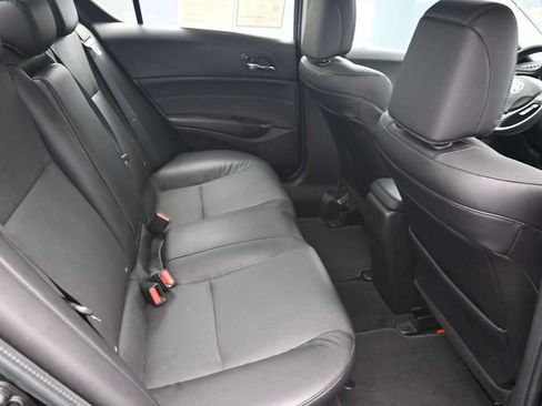Used 2018 Acura ILX FWD image 20