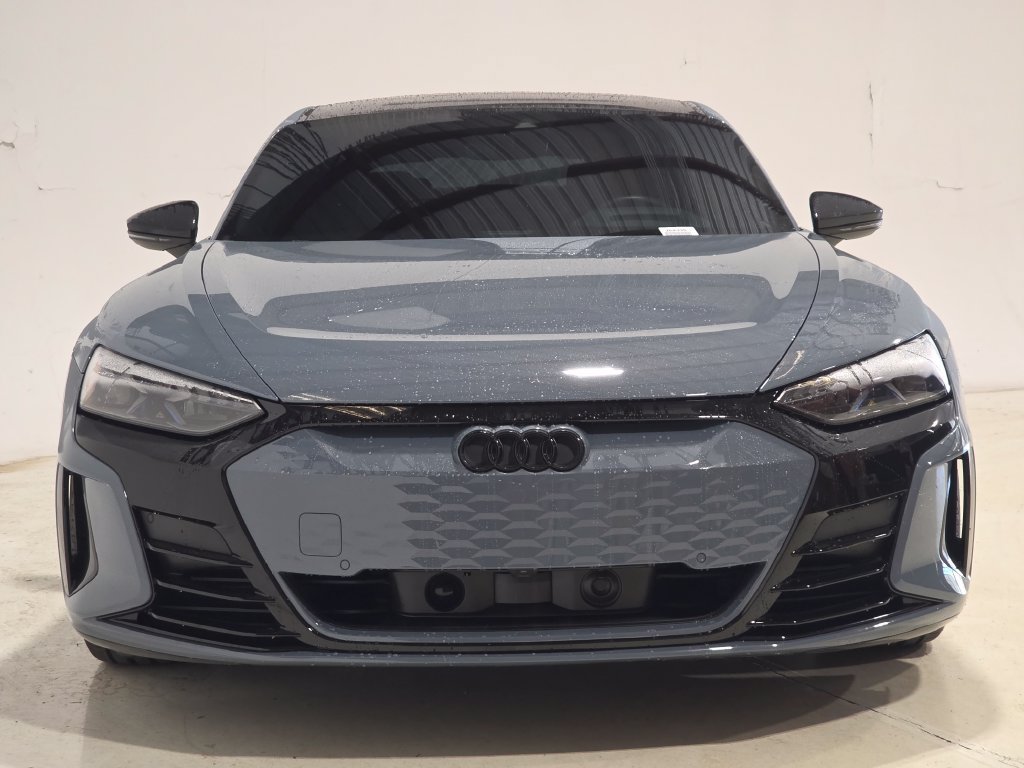 Certified 2023 Audi e-tron GT Prestige AWD/4WD image 2