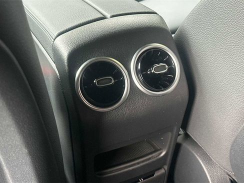 Certified 2025 Mercedes-Benz GLA 250 image 15