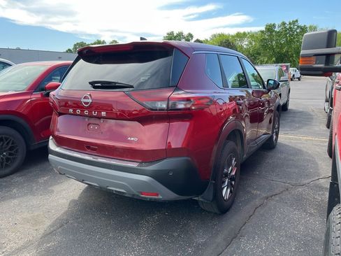 Used 2023 Nissan Rogue S AWD/4WD image 4