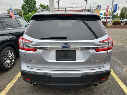 Used 2023 Subaru Ascent Premium w/ Convenience Package AWD/4WD image 5