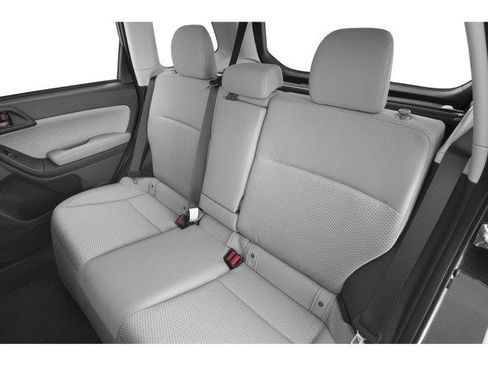 Used 2018 Subaru Forester 2.5i Premium w/ Popular Package #3B AWD/4WD image 39