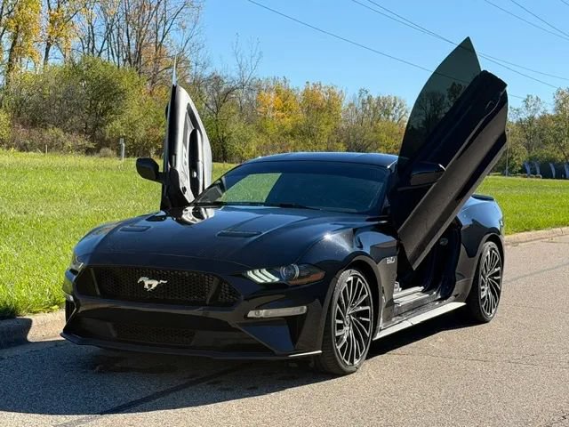 Used 2018 Ford Mustang GT w/ Equipment Group 301A RWD image 10