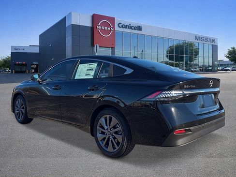 New 2026 Nissan Sentra SL w/ Floor Mat Package FWD image 3