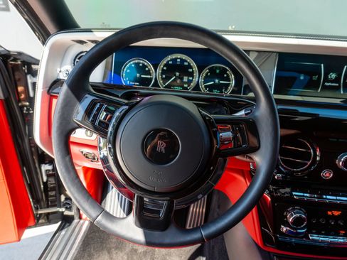 Used 2021 Rolls-Royce Phantom Sedan RWD image 78