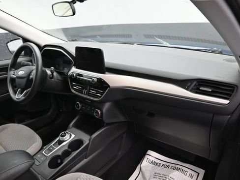 Used 2022 Ford Escape SE AWD/4WD image 9
