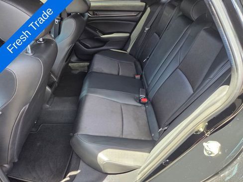 Used 2019 Honda Accord Sport image 11