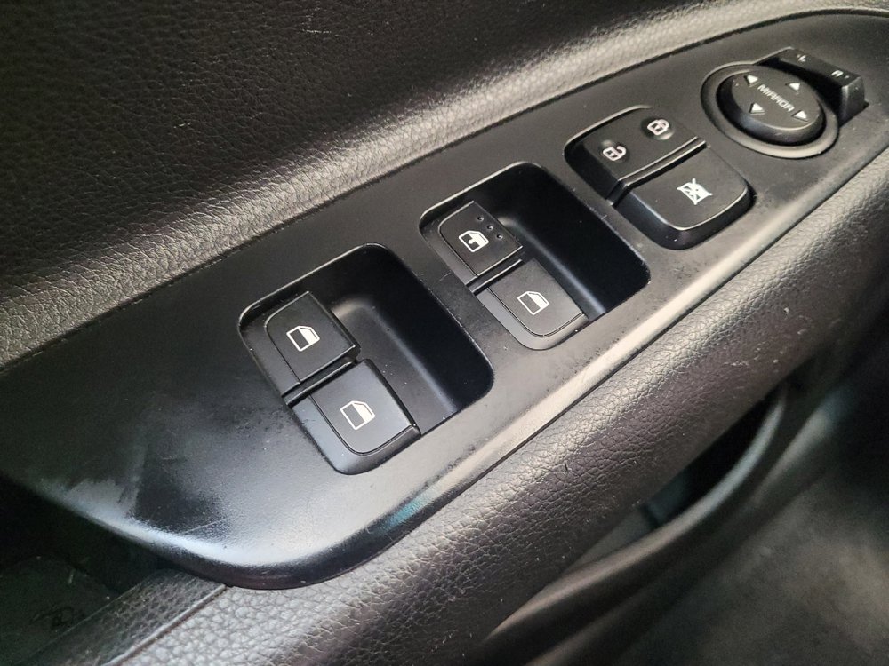 Used 2019 Kia Rio S FWD image 27
