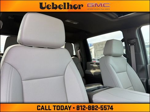 New 2026 GMC Sierra 2500 SLT w/ SLT Convenience Package AWD/4WD image 4