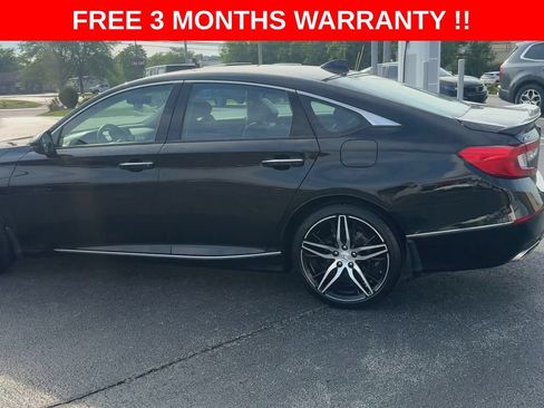 Used 2021 Honda Accord Touring image 7
