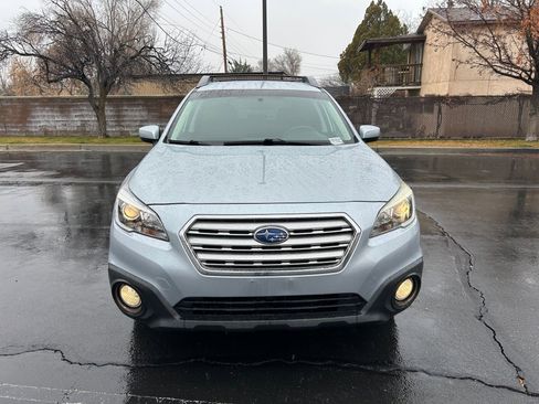 Used 2016 Subaru Outback 2.5i Premium image 8
