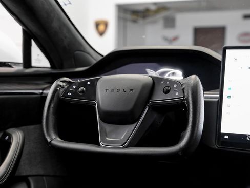 Used 2023 Tesla Model S image 22