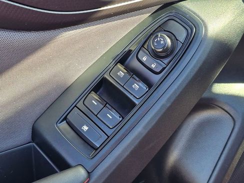 Used 2020 Subaru Impreza 2.0i Sport image 19