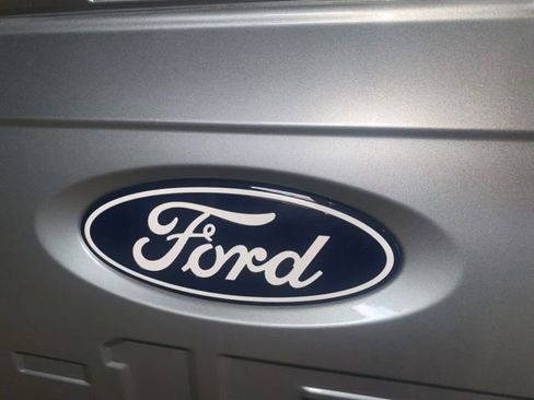 Used 2025 Ford F150 Lariat w/ Equipment Group 501A Mid AWD/4WD image 40