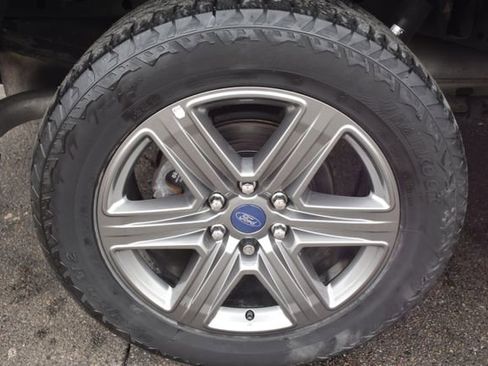 Used 2020 Ford F150 Lariat w/ Equipment Group 502A Luxury image 54