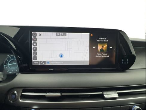 Used 2025 Hyundai Palisade Limited FWD image 51