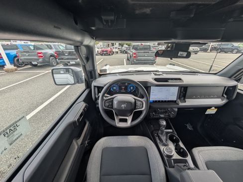 New 2026 Ford Bronco Big Bend AWD/4WD image 11