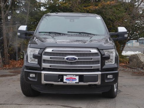 Used 2015 Ford F150 Platinum w/ Equipment Group 701A Luxury image 38