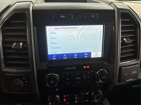 Used 2020 Ford F150 XLT w/ Equipment Group 302A Luxury AWD/4WD image 44