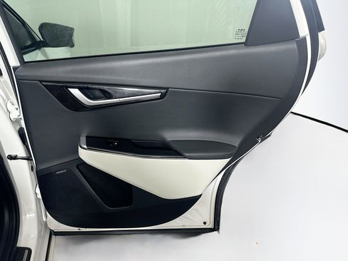 Used 2024 Kia EV6 GT-Line RWD image 31