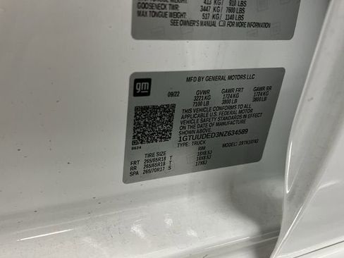 Certified 2022 GMC Sierra 1500 SLT w/ SLT Convenience Package image 34