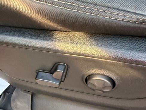 Used 2021 RAM 1500 Big Horn image 16