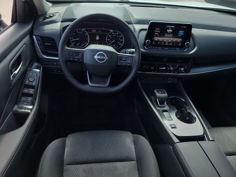 New 2026 Nissan Rogue SV FWD image 10