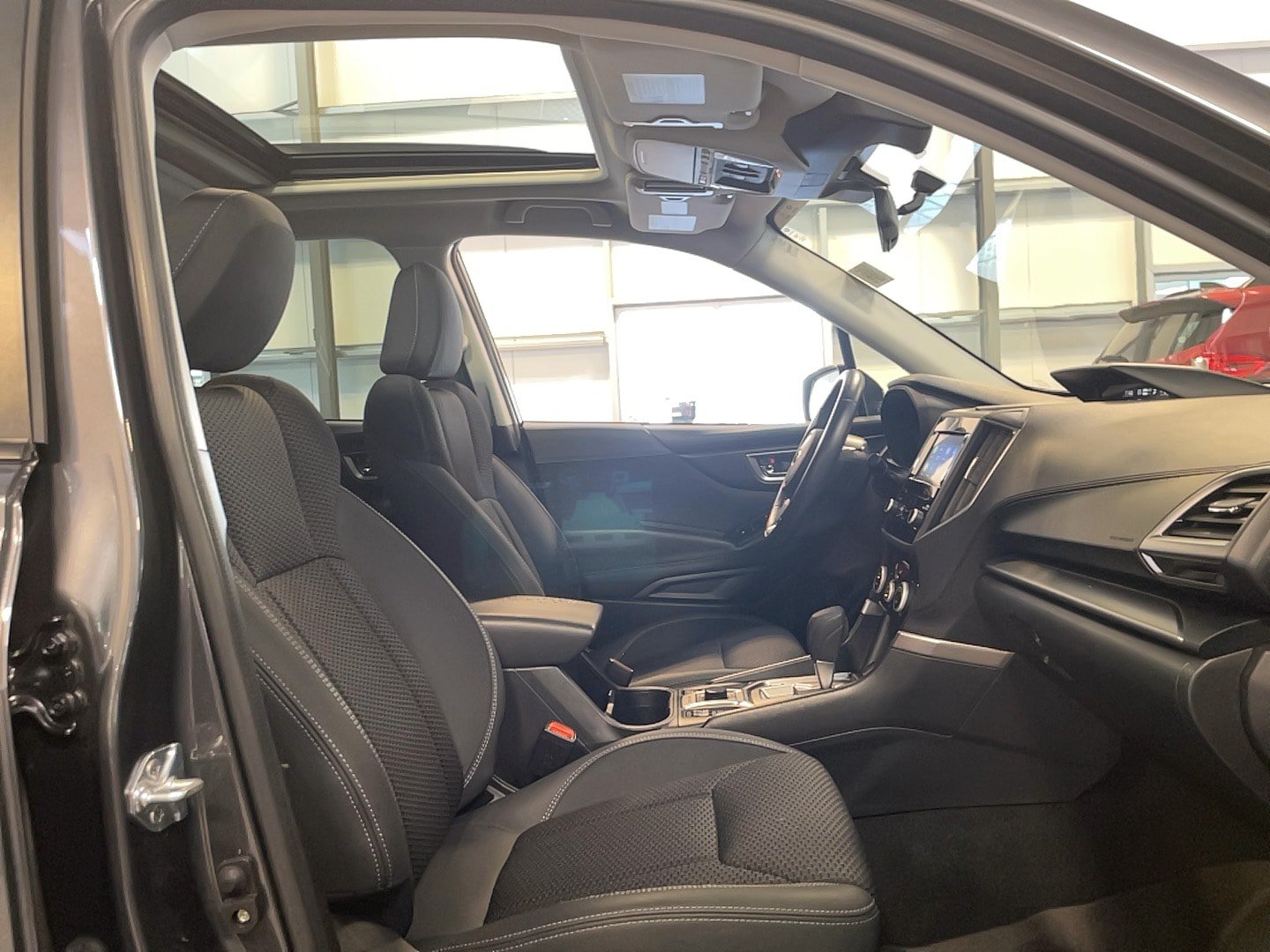Used 2023 Subaru Forester Premium AWD/4WD image 6