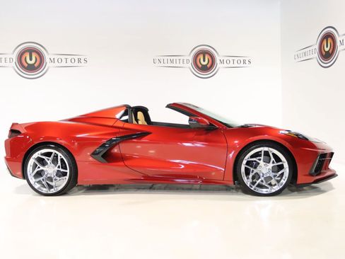 Used 2024 Chevrolet Corvette Stingray Premium Conv w/ Stealth Interior Trim Package image 5