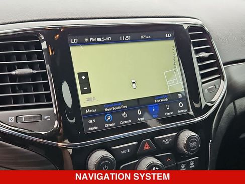 Used 2022 Jeep Grand Cherokee Laredo X RWD image 27