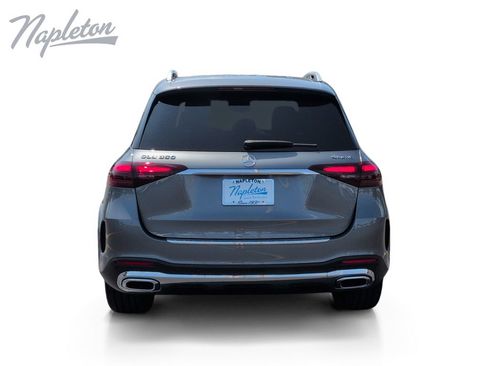 Used 2025 Mercedes-Benz GLE 350 4MATIC w/ AMG Line Exterior image 4