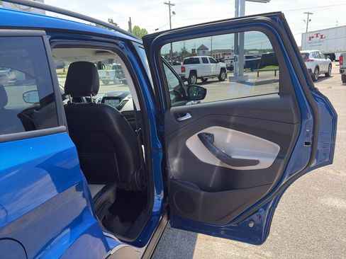 Used 2019 Ford Escape SEL AWD/4WD image 19