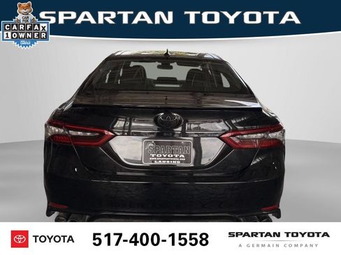 Used 2024 Toyota Camry XSE FWD image 5
