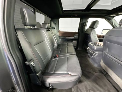 Used 2022 Ford F150 Lariat w/ Equipment Group 502A High image 30