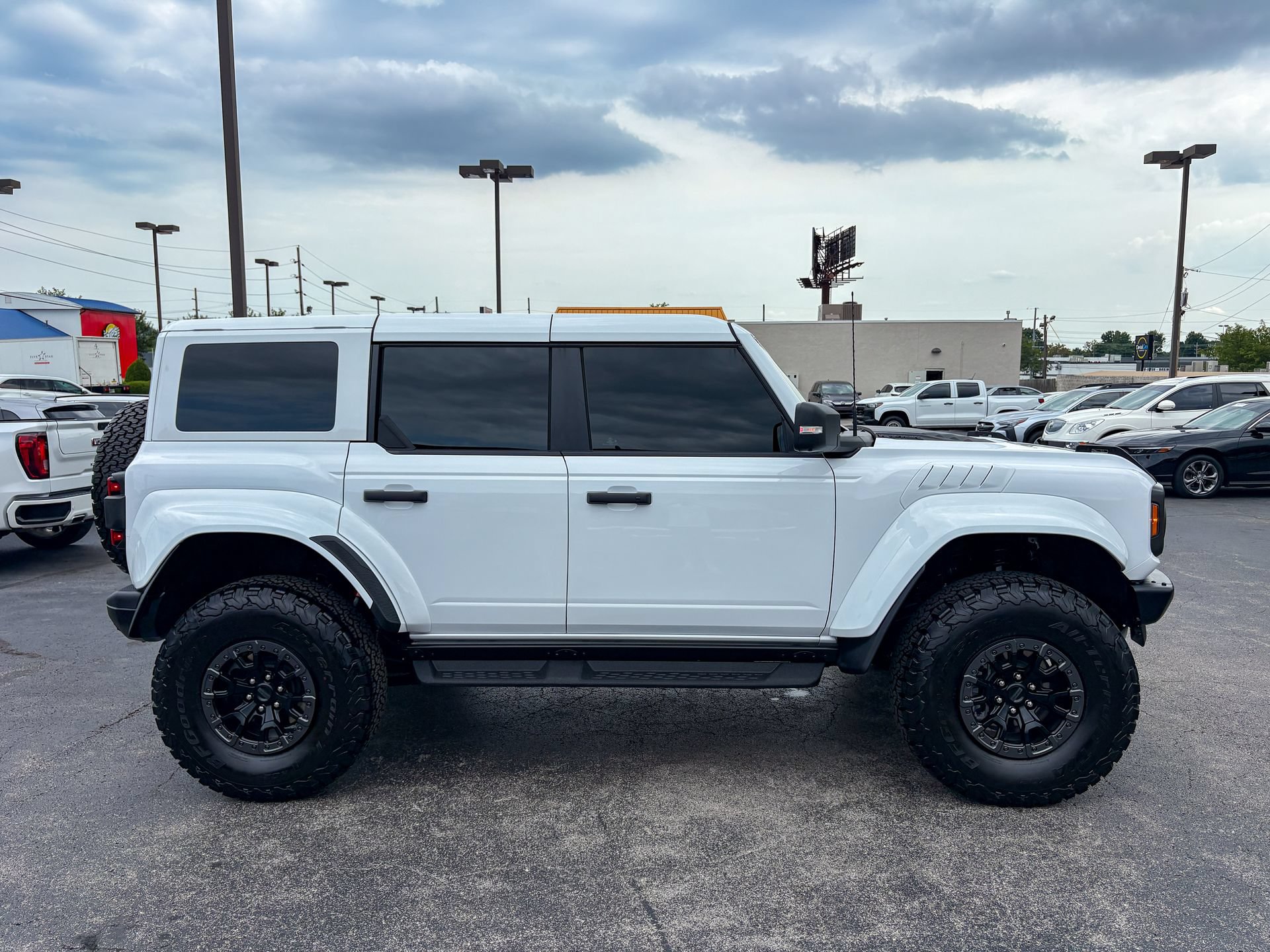 Used 2025 Ford Bronco Raptor w/ Interior Carbon Fiber Pack AWD/4WD image 14