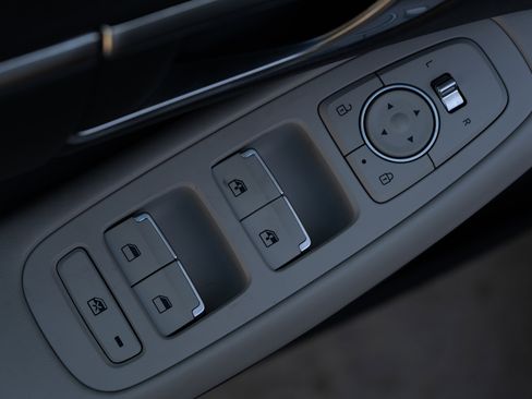 Used 2022 Hyundai Sonata SEL image 37