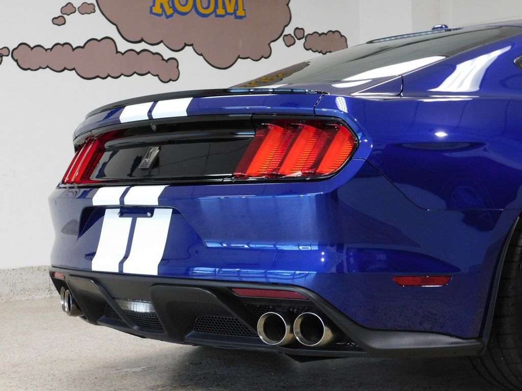Used 2016 Ford Mustang Shelby GT350 w/ Technology Package RWD image 75