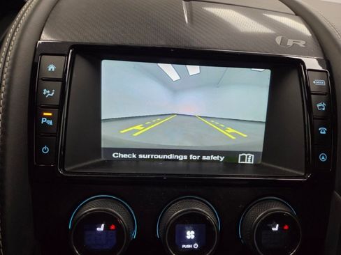 Used 2016 Jaguar F-TYPE R image 50