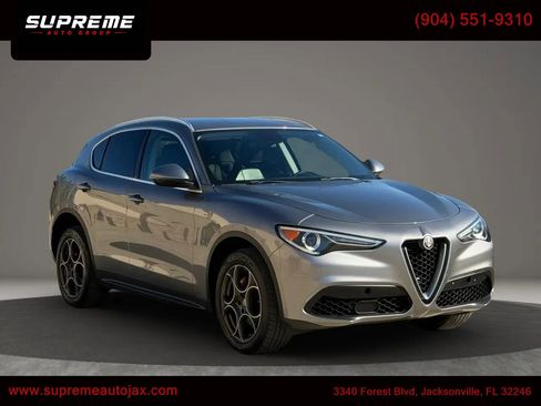 Used 2018 Alfa Romeo Stelvio AWD w/ Convenience Package image 1