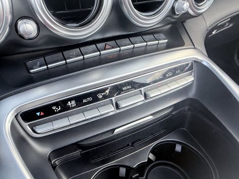 Used 2018 Mercedes-Benz AMG GT Roadster image 52