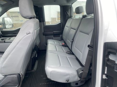 New 2026 Ford F250 XL w/ XL Chrome Package image 27