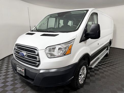 Used 2019 Ford Transit 250 130 Low Roof w/ Exterior Upgrade Package RWD image 3