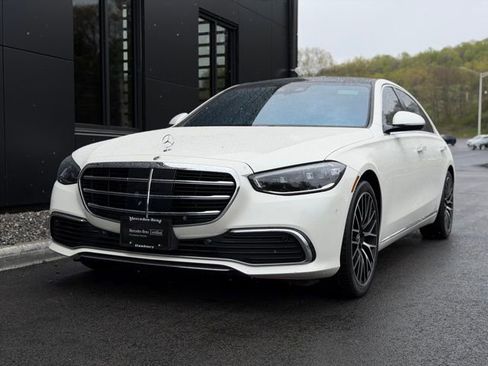 Certified 2023 Mercedes-Benz S 580 4MATIC Sedan image 3