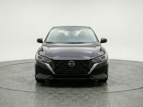 Used 2025 Nissan Sentra S FWD image 2