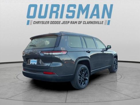 New 2025 Jeep Grand Cherokee L Limited w/ Trailer Tow Package image 3