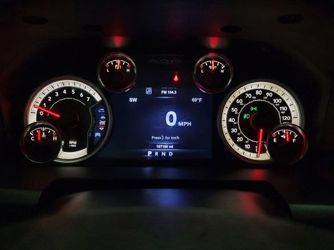 Used 2017 RAM 1500 Big Horn AWD/4WD image 23