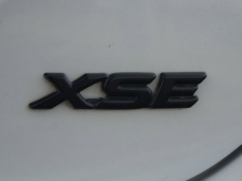 Used 2021 Toyota Camry XSE w/ Navigation Package image 19